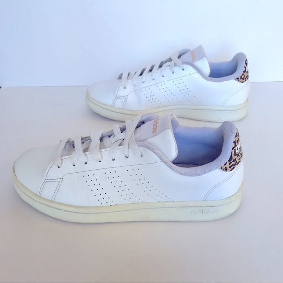 Adidas Women’s Advantage Shoes, 7.5 - Picture 10 of 16